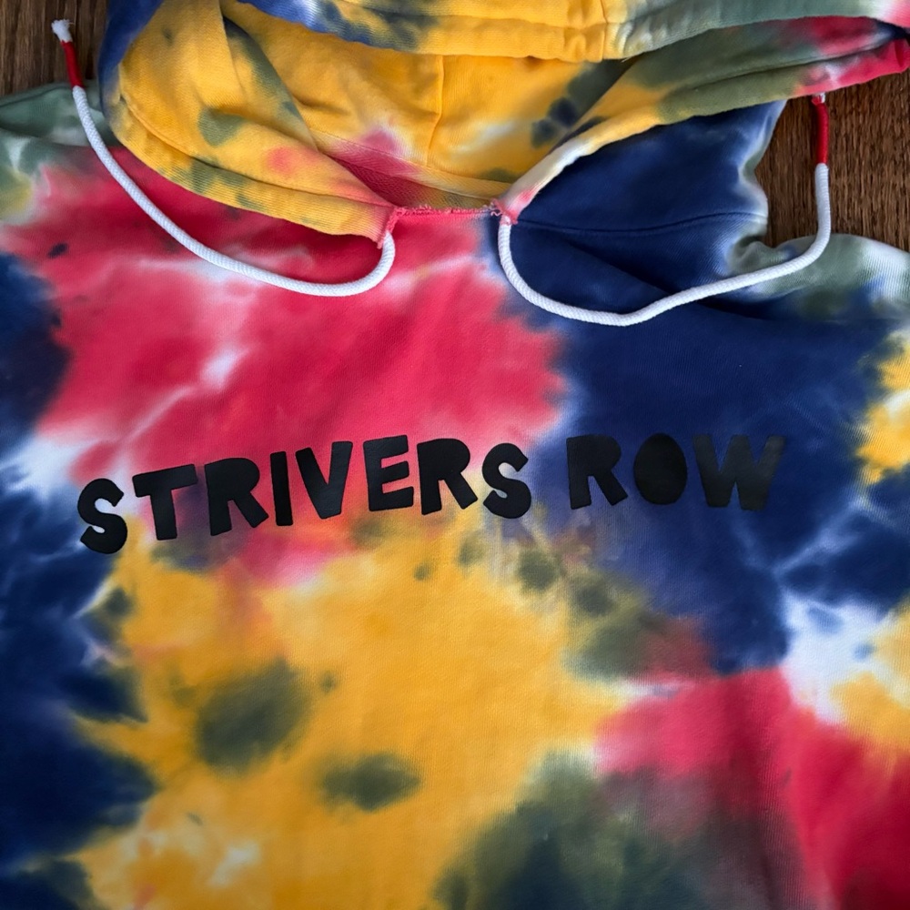 STRIVERS ROW - PAINTED ROCK HOODIE XL NWT - Picture 2 of 6